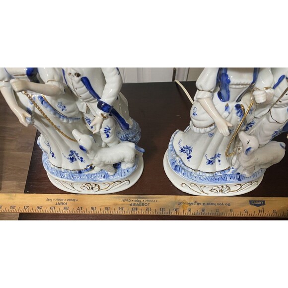 2 Vintage Porcelain Lamp Victorian Colonial Hand painted Man Woman Dog RARE 20" - Picture 3 of 16